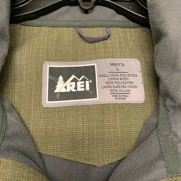 REI MEN’S LIGHT JACKET LARGE. OLIVE COLORRainWind TravelComfyHikeSportWalk👍👍 - Picture 10 of 12